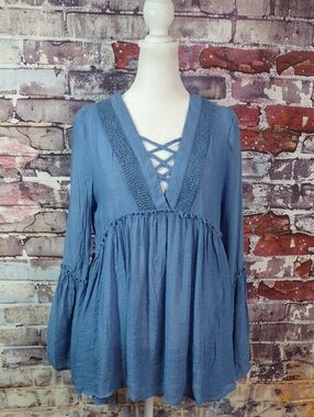 Love Dusty Blue Crisscross Peasant Tunic